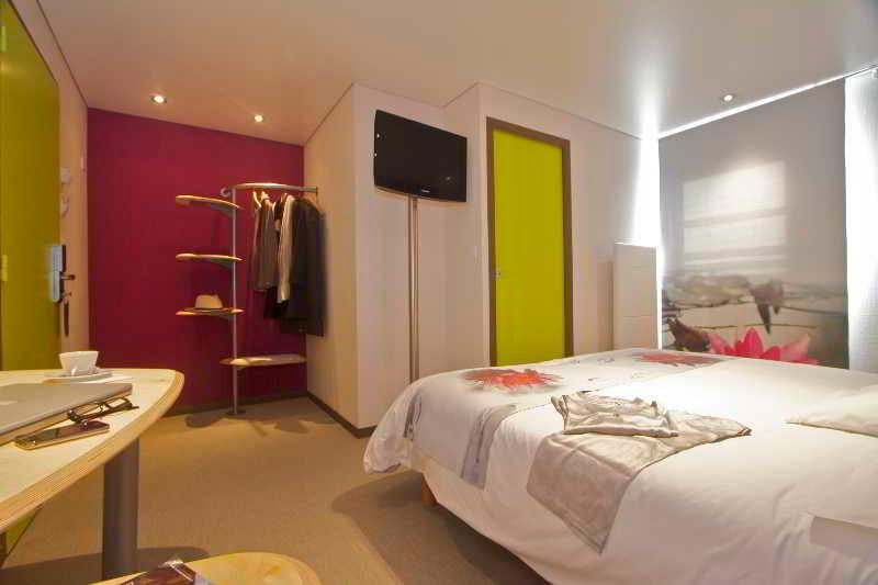 Hotel Novalis Quimperlé Екстериор снимка