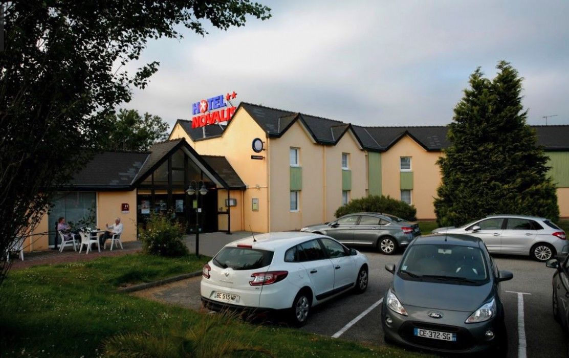 Hotel Novalis Quimperlé Екстериор снимка