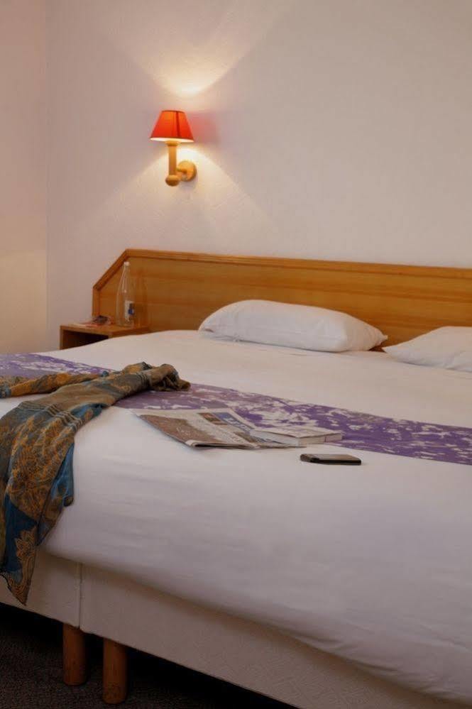 Hotel Novalis Quimperlé Екстериор снимка